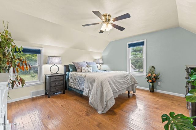 5948 Whiteford Road, Sylvania, OH 43560