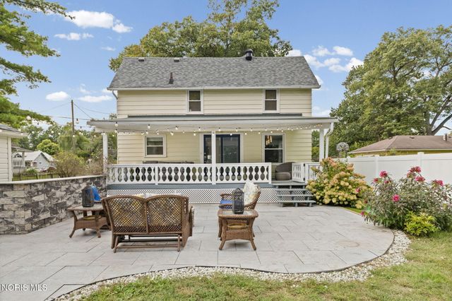 5948 Whiteford Road, Sylvania, OH 43560