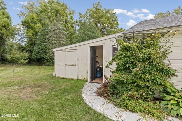 5948 Whiteford Road, Sylvania, OH 43560
