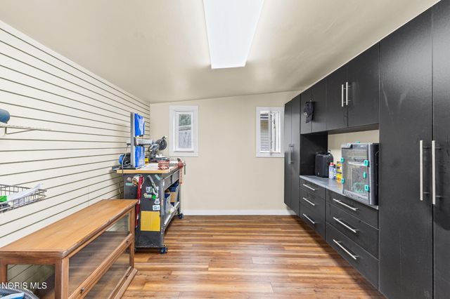 5948 Whiteford Road, Sylvania, OH 43560