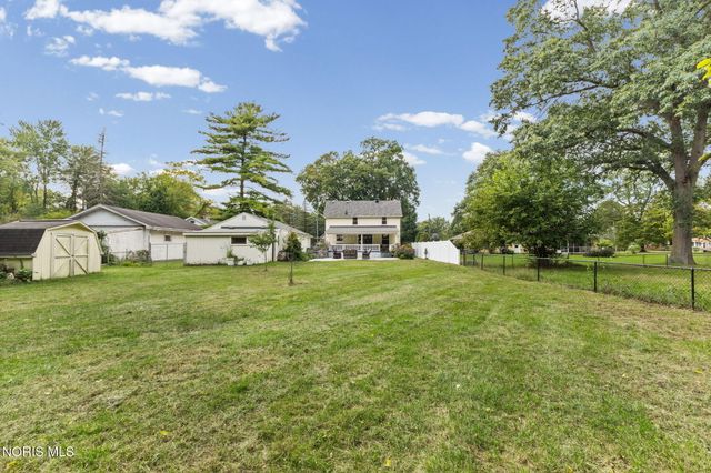 5948 Whiteford Road, Sylvania, OH 43560