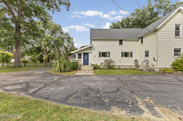 5948 Whiteford Road, Sylvania, OH 43560