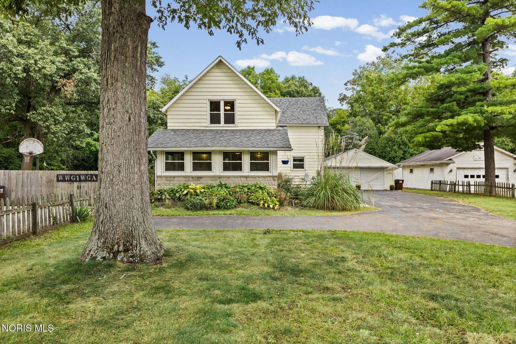 5948 Whiteford Road, Sylvania, OH 43560