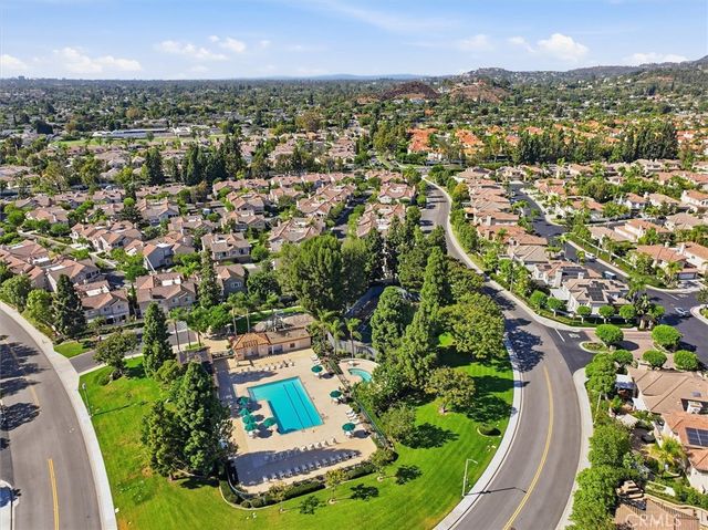 2322 Ternberry Court, Tustin, CA 92782