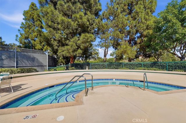 2322 Ternberry Court, Tustin, CA 92782