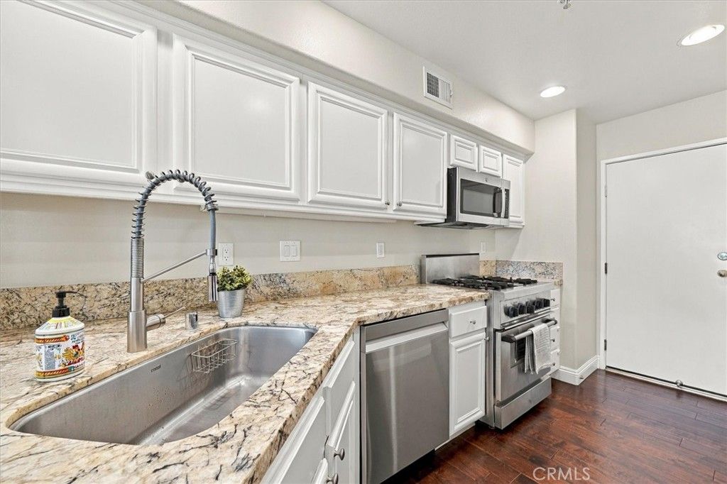 2322 Ternberry Court, Tustin, CA 92782 — photo 4