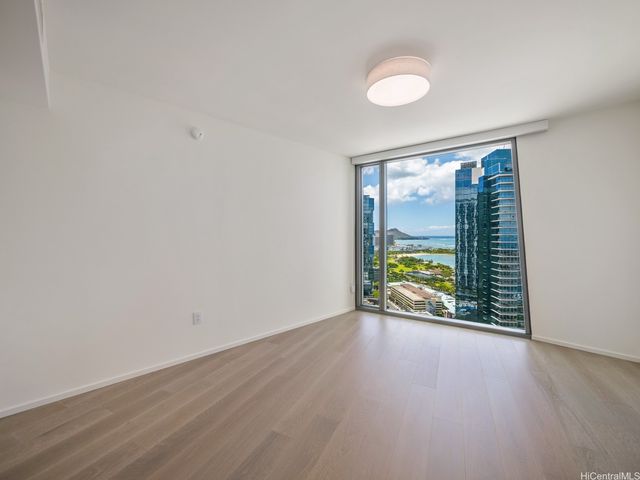 1000 Auahi Street 2904, Honolulu, HI 96814
