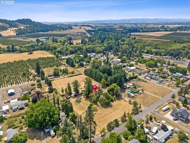 4236 Se WHITESON Rd, Amity, OR 97101