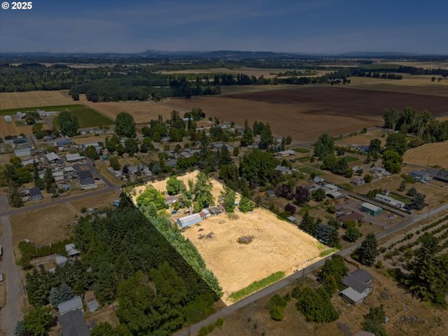 4236 Se WHITESON Rd, Amity, OR 97101