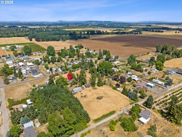 4236 Se WHITESON Rd, Amity, OR 97101