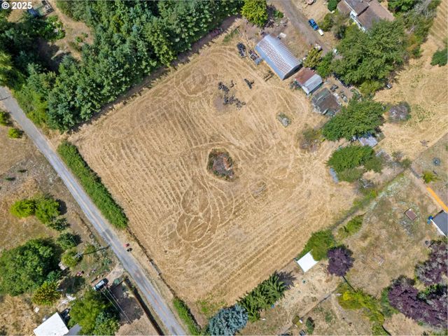 4236 Se WHITESON Rd, Amity, OR 97101