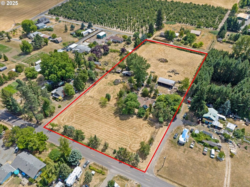 4236 Se WHITESON Rd, Amity, OR 97101
