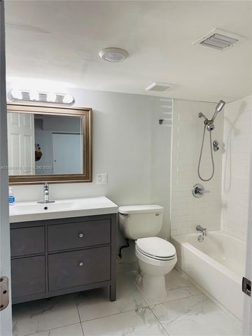 17926 SW 104th Avenue, Miami, FL 33157