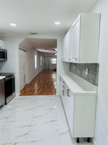 17926 SW 104th Avenue, Miami, FL 33157