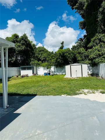 17926 SW 104th Avenue, Miami, FL 33157
