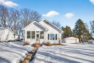 306 N Division Street, Roberts, WI 54023