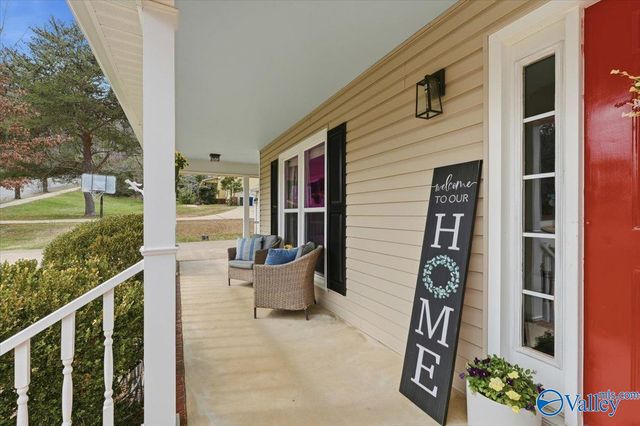 107 Tessie Drive, Owens Cross Roads, AL 35763