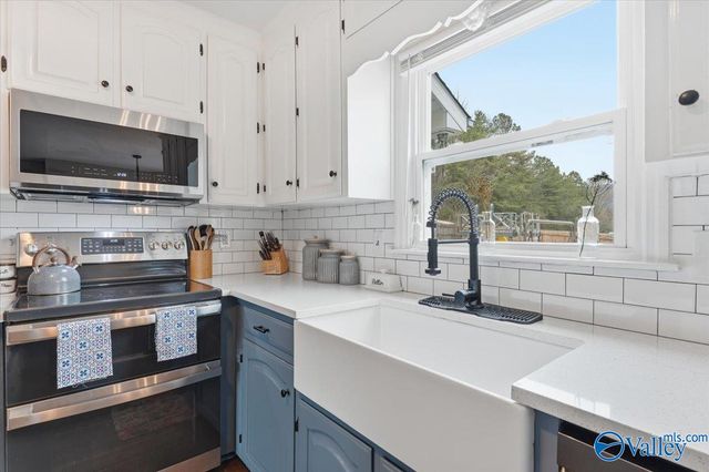 107 Tessie Drive, Owens Cross Roads, AL 35763