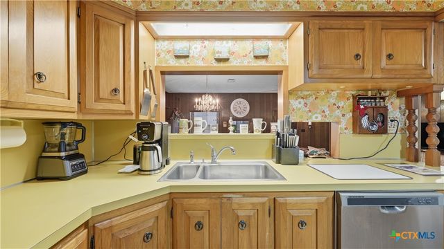 2246 Gruene Road, New Braunfels, TX 78130