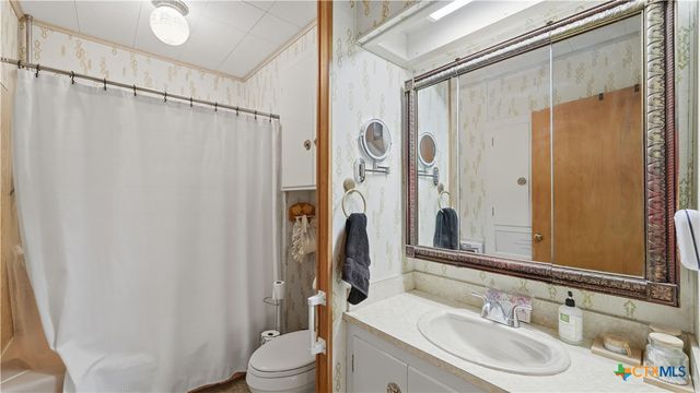2246 Gruene Road, New Braunfels, TX 78130