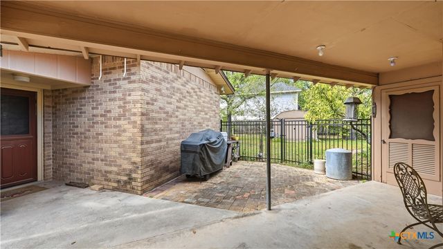 2246 Gruene Road, New Braunfels, TX 78130