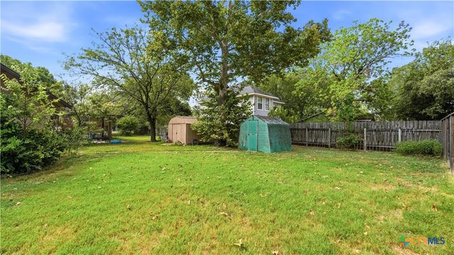 2246 Gruene Road, New Braunfels, TX 78130