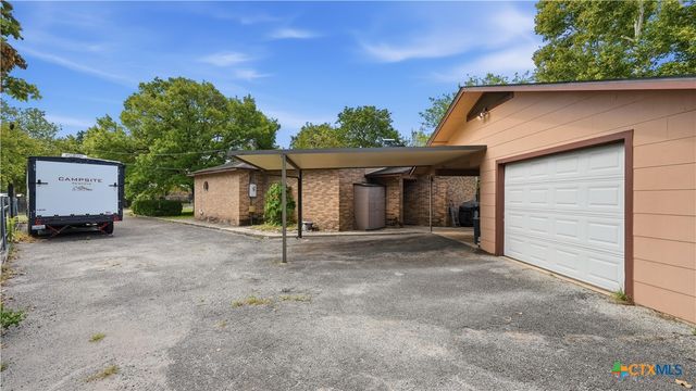 2246 Gruene Road, New Braunfels, TX 78130