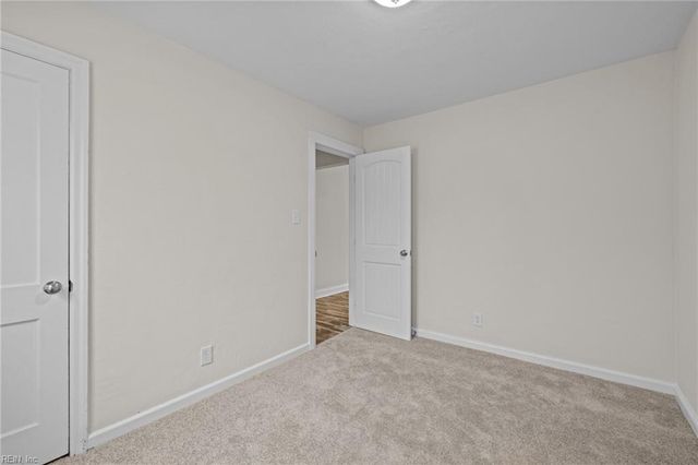 106 Heath LN, Portsmouth, VA 23701