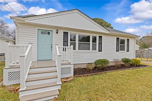 106 Heath LN, Portsmouth, VA 23701