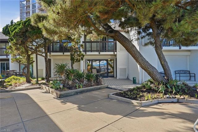 4004 Atlantic Ave Apt CS4, Virginia Beach, VA 23451