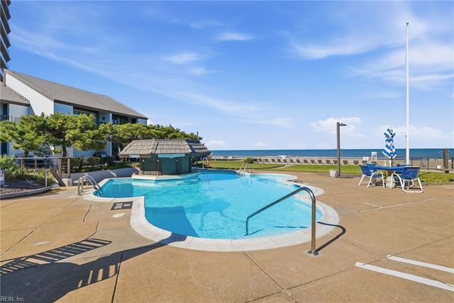 4004 Atlantic Ave Apt CS4, Virginia Beach, VA 23451