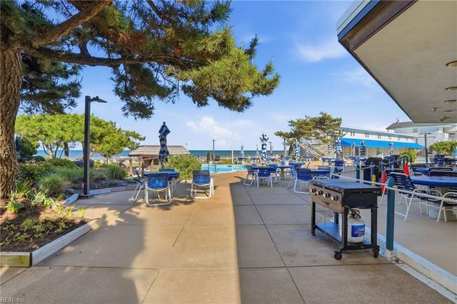 4004 Atlantic Ave Apt CS4, Virginia Beach, VA 23451