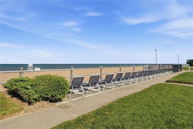 4004 Atlantic Ave Apt CS4, Virginia Beach, VA 23451