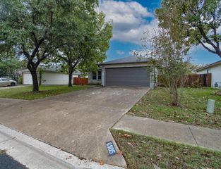6905 Broad Brook DR, Austin, TX 78747