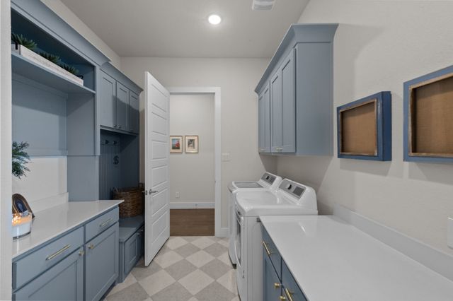 823 Big Sky Way, Argyle, TX 76226