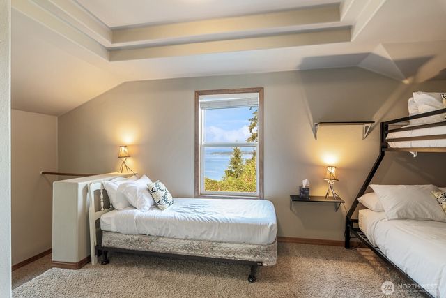 2681 S East Camano Dr, Camano Island, WA 98282