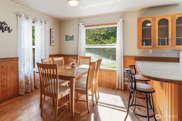 2681 S East Camano Dr, Camano Island, WA 98282