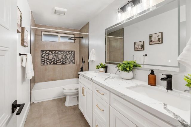 13233 Gunner Ave, San Diego, CA 92129