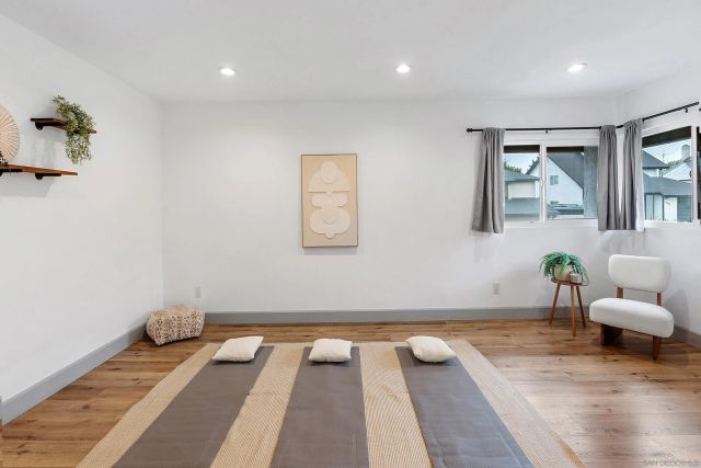 13233 Gunner Ave, San Diego, CA 92129