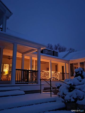 4 Sunrise Lane, Bridgewater, CT 06752