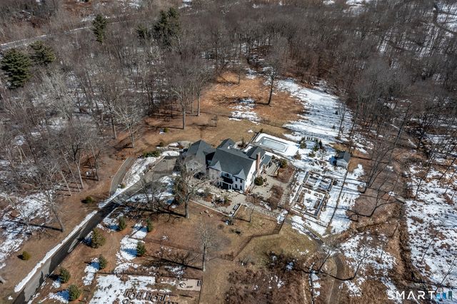 4 Sunrise Lane, Bridgewater, CT 06752