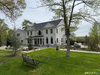 4 Sunrise Lane, Bridgewater, CT 06752