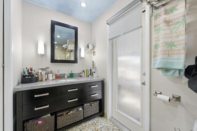 940 SW 69th Avenue, Plantation, FL 33317