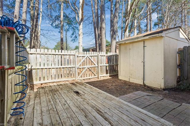 390 Jury Ln Unit C, Newport News, VA 23608