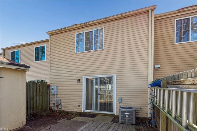 390 Jury Ln Unit C, Newport News, VA 23608