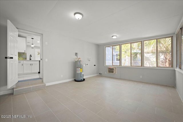 8135 PAUL JONES Drive, Jacksonville, FL 32208