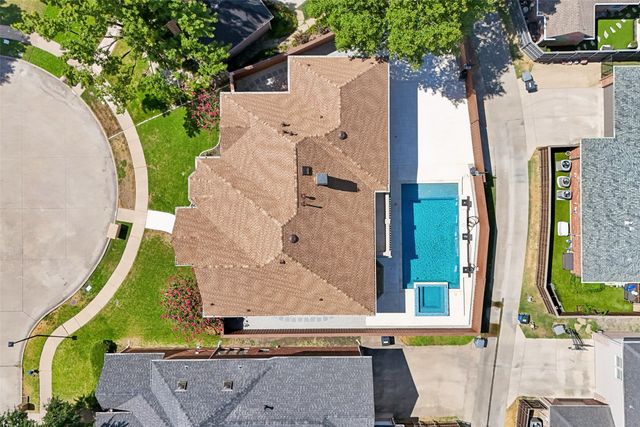 5107 Scarborough Lane, Dallas, TX 75287