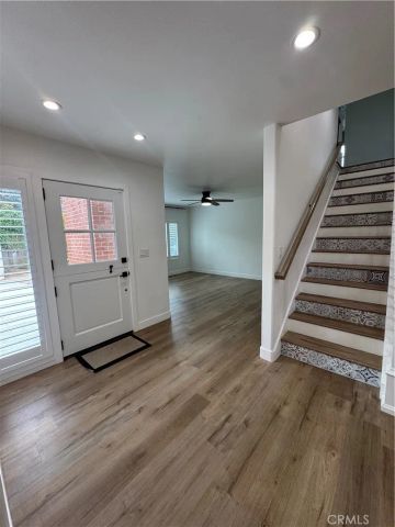 380 Mira Loma Pl, Costa Mesa, CA 92627