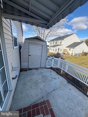 627 BARBADOS DR, Williamstown, NJ 08094