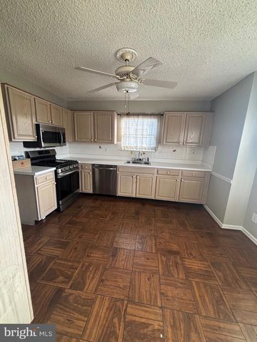 627 BARBADOS DR, Williamstown, NJ 08094